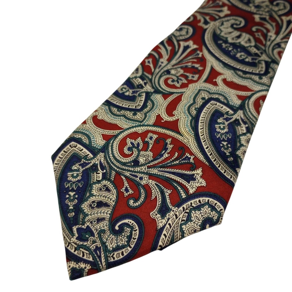 Van Heusen 417 Mens Silk Tie Red Navy Blue Cream Paisley Vintage Necktie